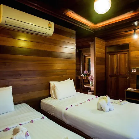Ruen Come In Chiang Mai Exterior photo